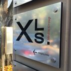 Wir liefern Firmenschilder in Göttingen, Wolfsburg