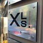 Wir liefern Firmenschilder in Norddeutschland, Mitteldeutschland, Westdeutschland, Ostdeutschland, Süddeutschland