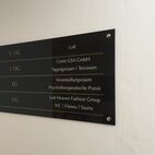 Wir liefern Firmenschilder in Rhein-Ruhr, Krefeld, Oberhausen