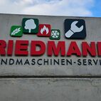 Wir liefern Firmenchilder in München, Augsburg, Ingolstadt, Landshut, Rosenheim, Freising