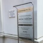 Wir liefern Praxisschilder in Rhein-Ruhr, Berlin-Brandenburg, München, Rhein-Main, Stuttgart, Hamburg, Hannover, Rhein-Neckar