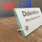 Wir liefern Firmenschilder in Norddeutschland, Mitteldeutschland, Westdeutschland, Ostdeutschland, Süddeutschland