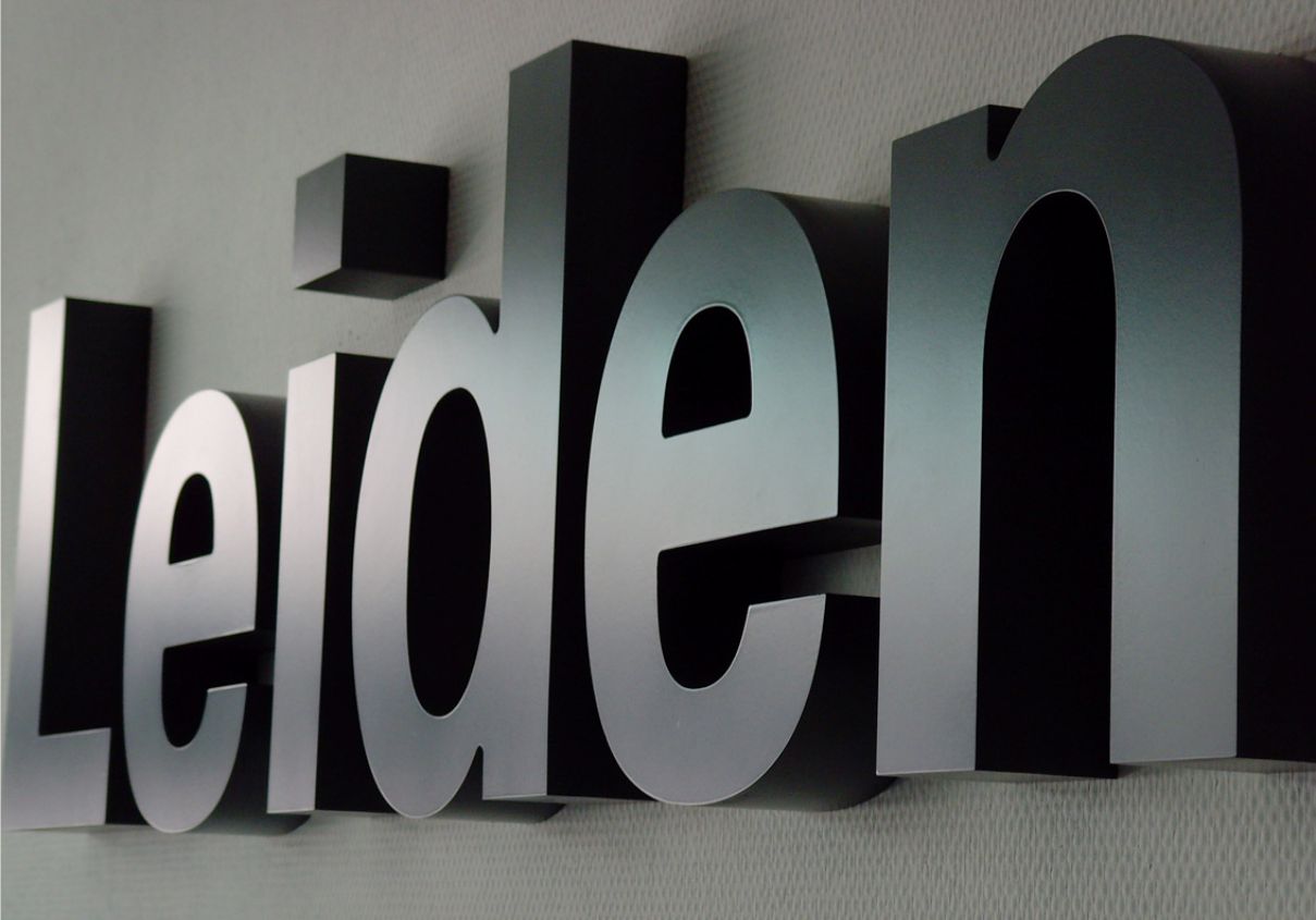 Wir liefern Wandbuchstaben in Wiesbaden . Kiel . Aachen . Chemnitz . Freiburg