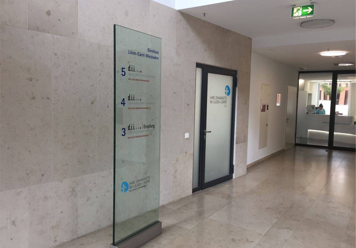 Wir liefern Glasschilder in Wiesbaden . Würzburg . Dresden . Münster . Karlsruhe