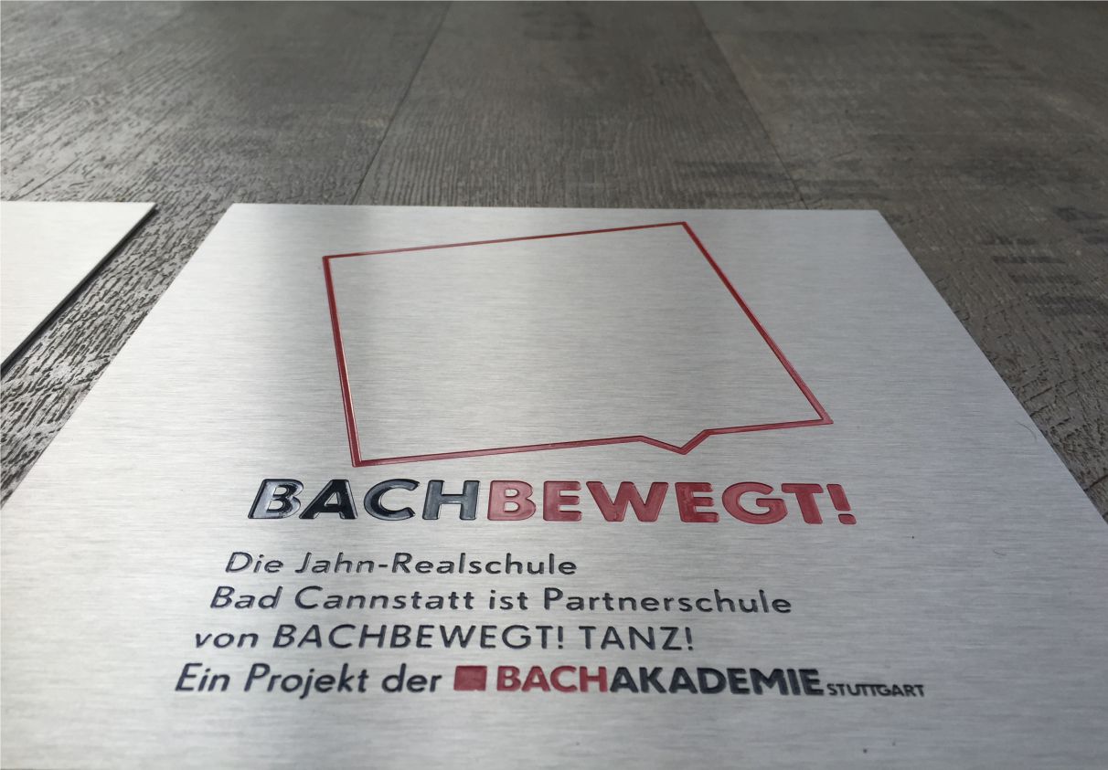 Wir liefern Gravierte Schilder in Hannover, Braunschweig, Göttingen, Wolfsburg, Salzgitter, Hildesheim, Celle