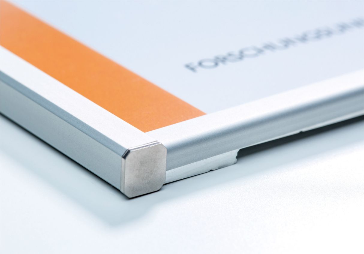 Wir liefern Firmenschilder in Gera, Zwickau, Dessau