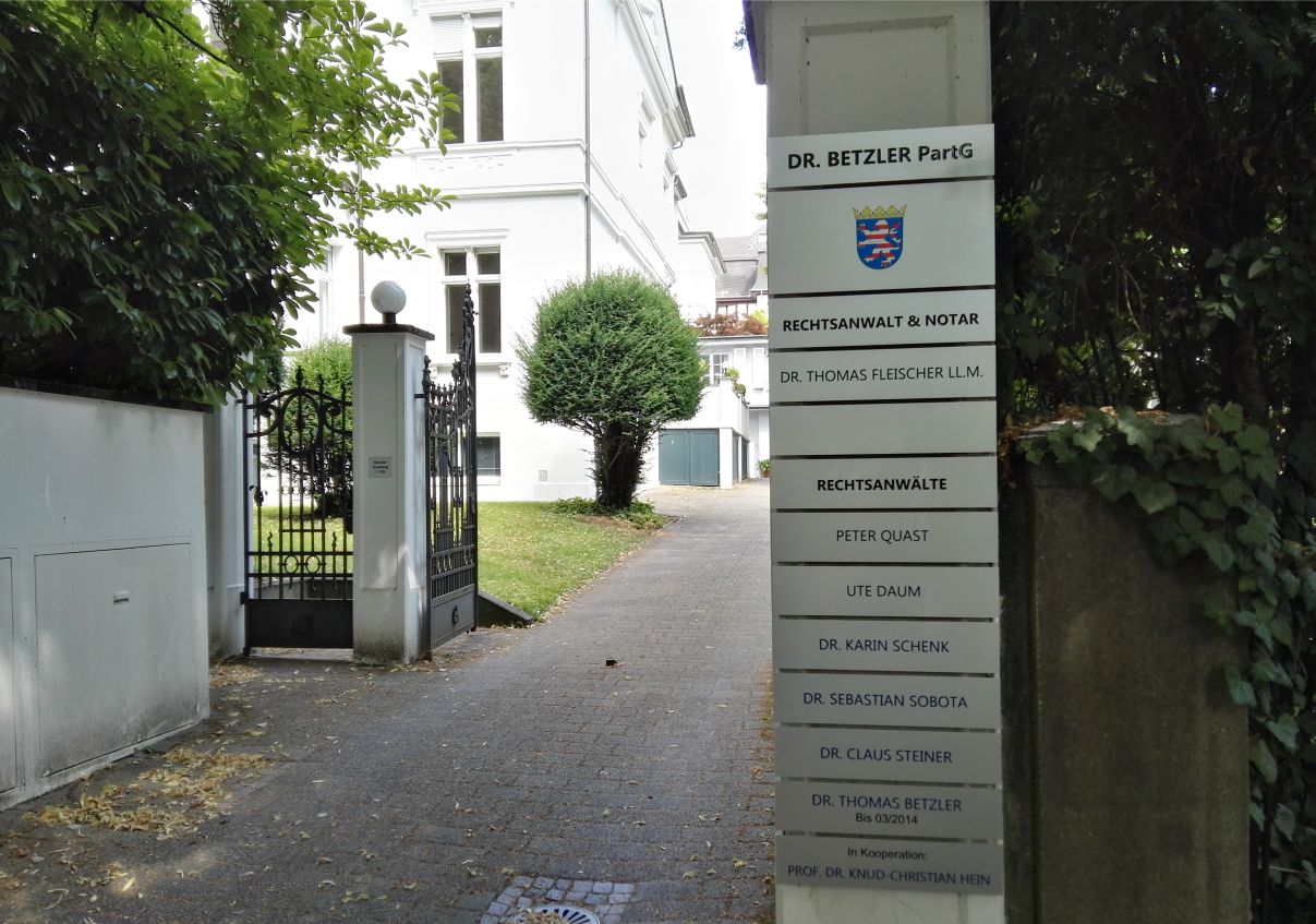 Wir liefern Wegweiser für Außen in Wiesbaden . Würzburg . Dresden . Münster . Karlsruhe